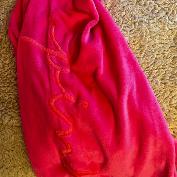 Pink velour sweatshirt and sweatpants set - Picture 2 of 6